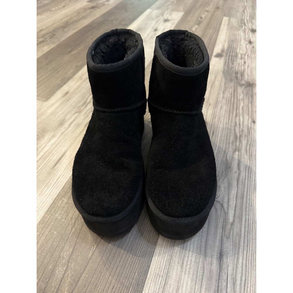 UGG Classic Ultra Mini Platform Black Suede Boots 1134991 Womens 10